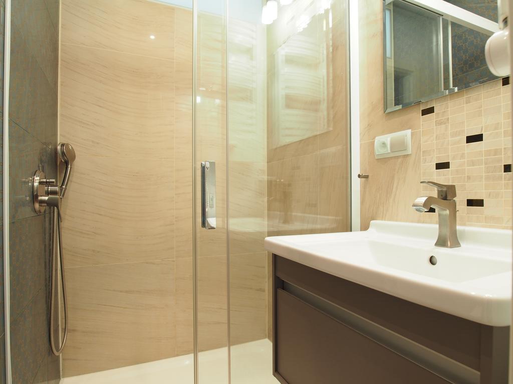 Grand-Tourist Trident Apartments Гданськ Екстер'єр фото