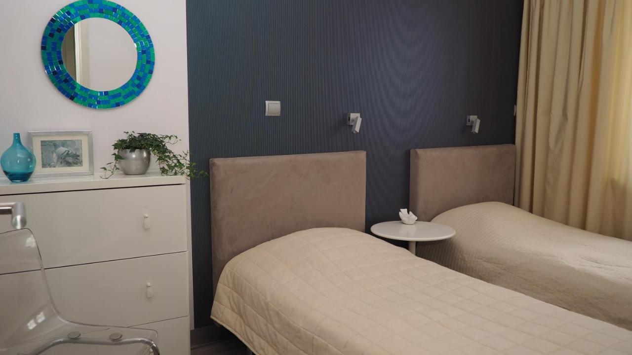Grand-Tourist Trident Apartments Гданськ Екстер'єр фото